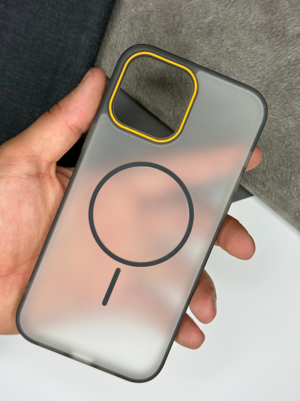 قاب مگسیف مات iPhone 13 Promax اورجینال