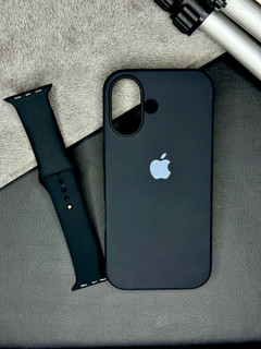 قاب و بند سیلیکونی iPhone 17